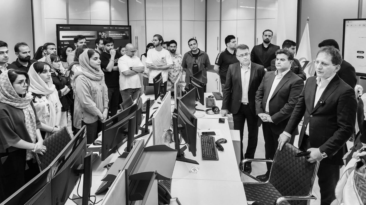 مای دات در آستانه انتشار
